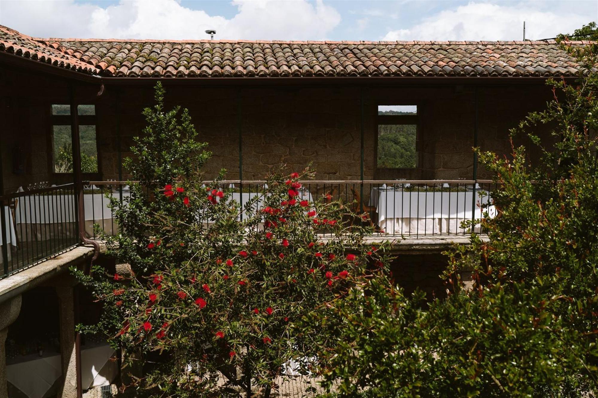 Casa Rural Rectoral de Armariz Hostal Nogueira de Ramuín Exterior foto